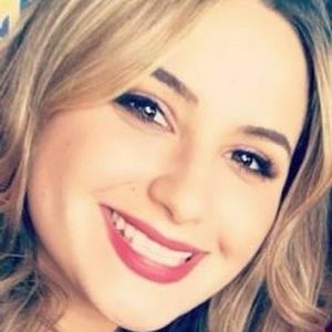 Meet your Posher, Serena